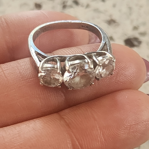 Elegant Silver 925 Women's Ring - Picture 9 of 9